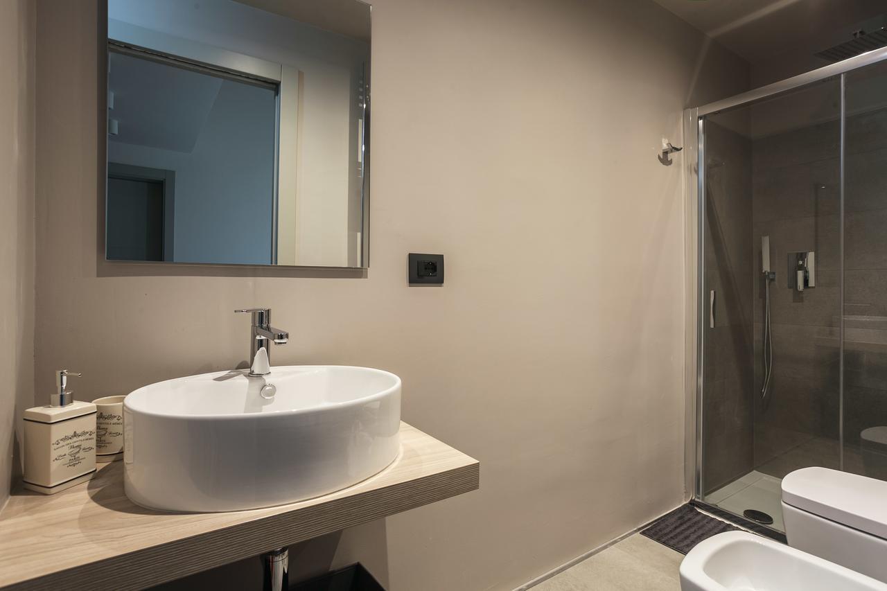 Sant'Orsola Suites Apartments 볼로냐 외부 사진